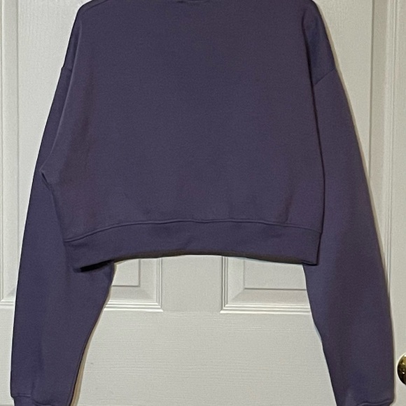 PrettyLittleThing Size M Washed Violet Half Zip High Neck Crop Sweat - Picture 3 of 5